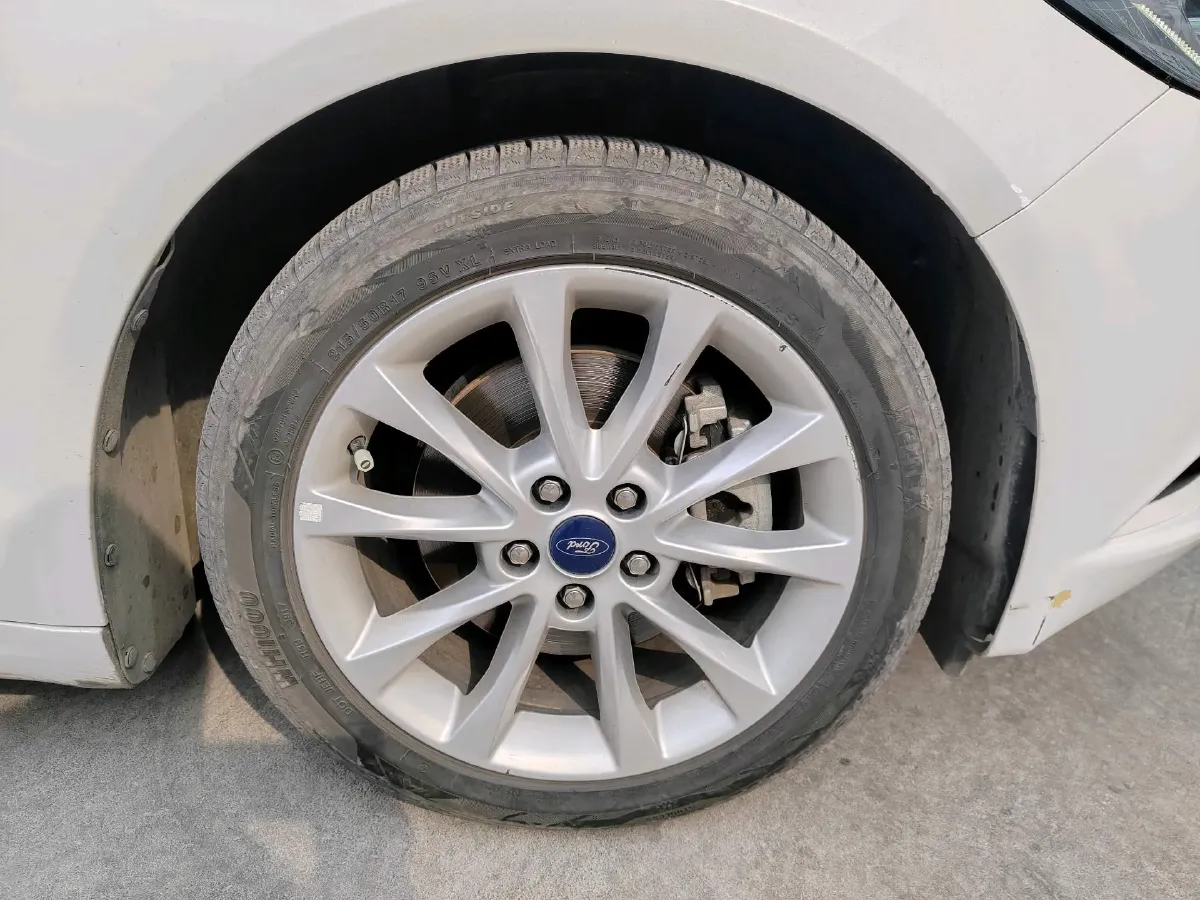 2017 Ford Mondeo 1.5T 181HP L4 6AT,autocango,china used car exporter,china ev exporter,chinese used car exporter,chinese used ev exporter