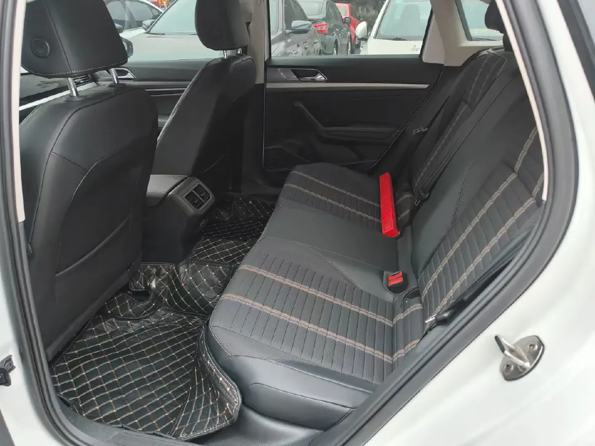 2022 Volkswagen Sagitar 1.2T 116HP L4 7DCT,autocango,china used car exporter,china ev exporter,chinese used car exporter,chinese used ev exporter