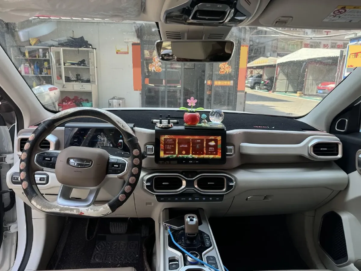 2020 Geely ICON 1.5T 177HP L3 7DCT,autocango,china used car exporter,china ev exporter,chinese used car exporter,chinese used ev exporter