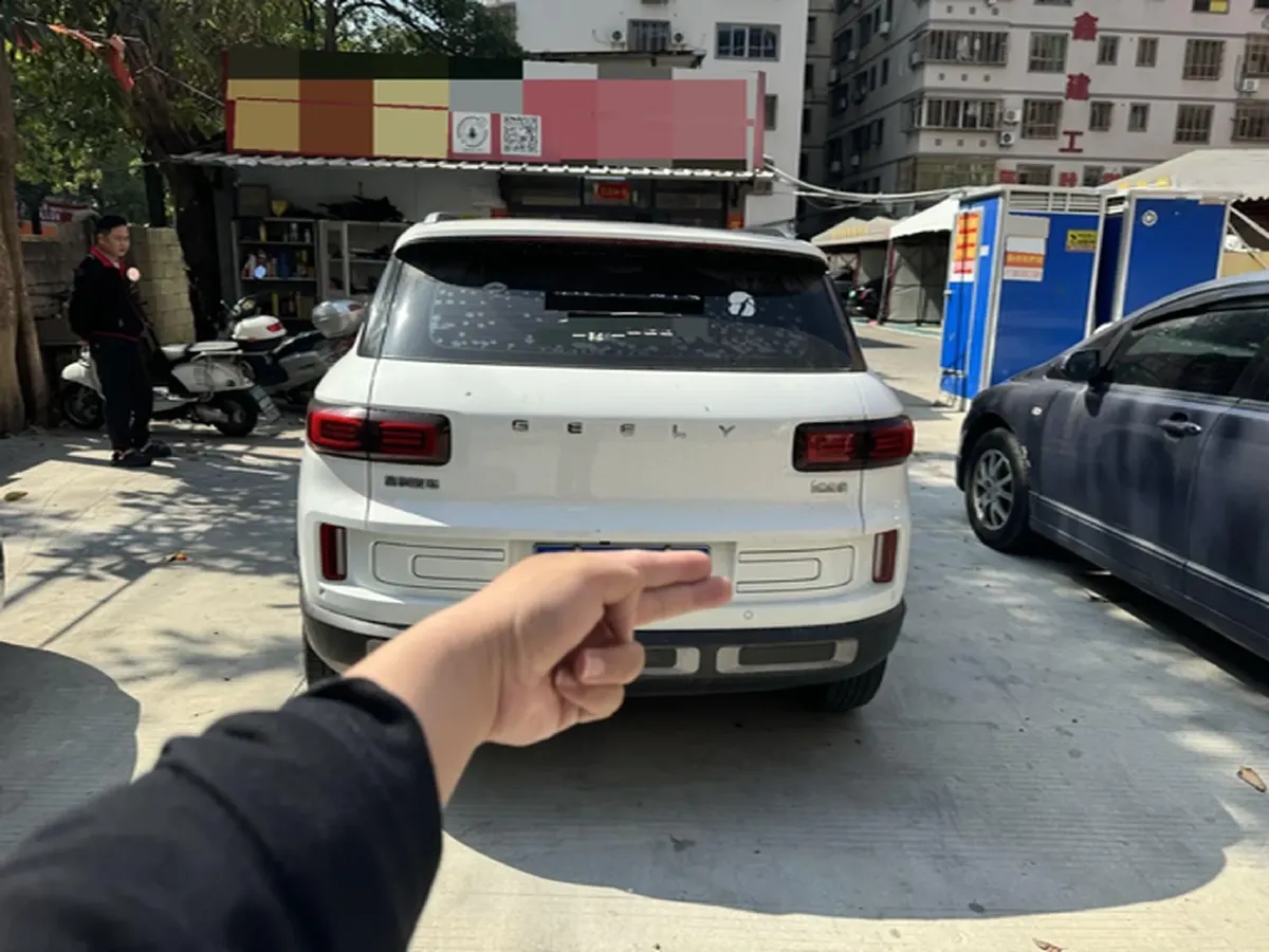 2020 Geely ICON 1.5T 177HP L3 7DCT,autocango,china used car exporter,china ev exporter,chinese used car exporter,chinese used ev exporter