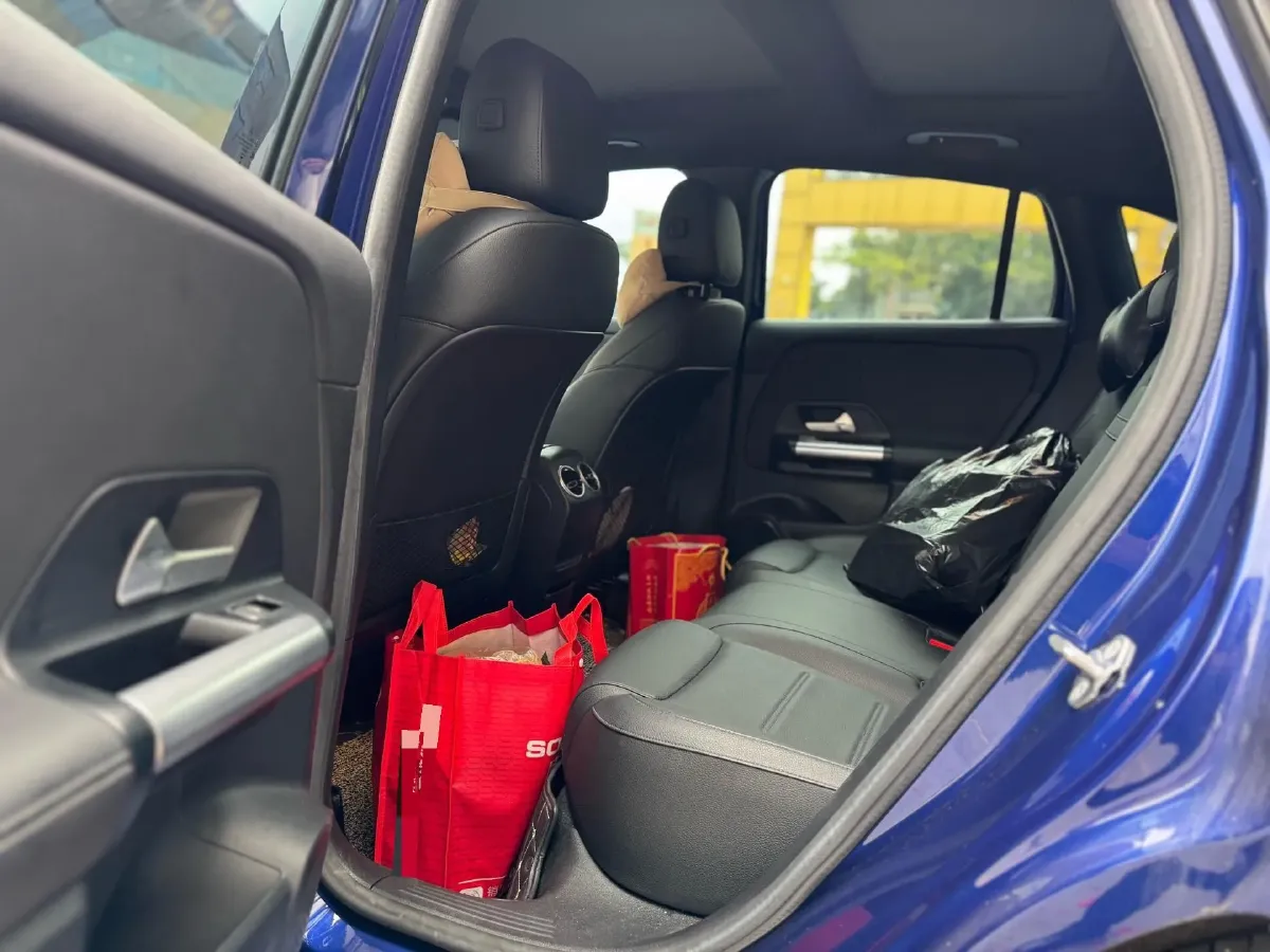 2020 Mercedes-Benz GLA Class 1.3T 163HP L4 7DCT,autocango,china used car exporter,china ev exporter,chinese used car exporter,chinese used ev exporter