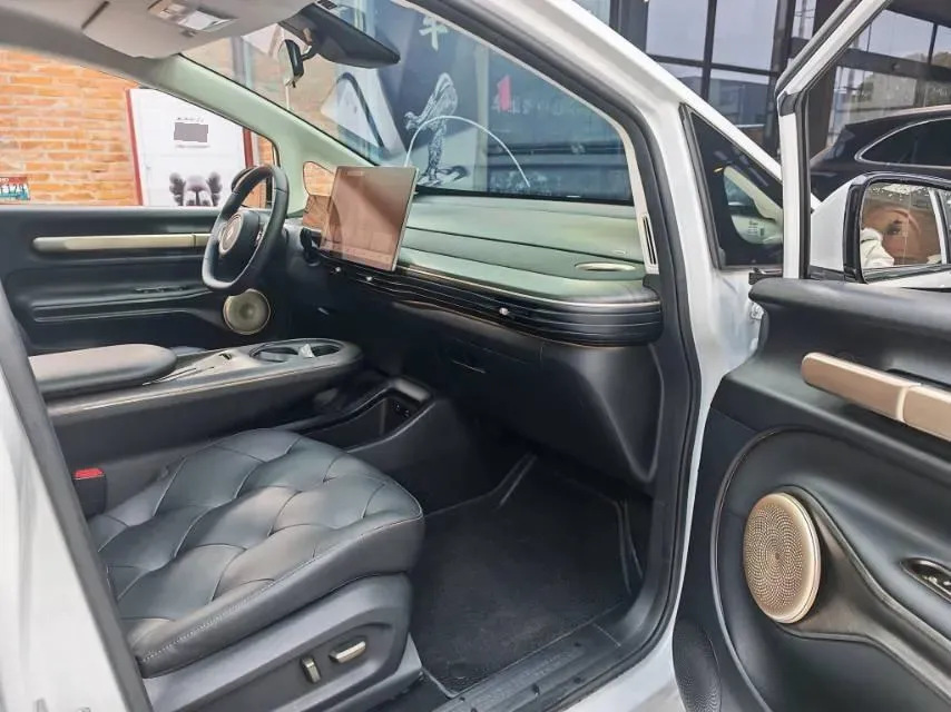 2023 BaoJun Cloud BEV 50.6KWH,autocango,china used car exporter,china ev exporter,chinese used car exporter,chinese used ev exporter