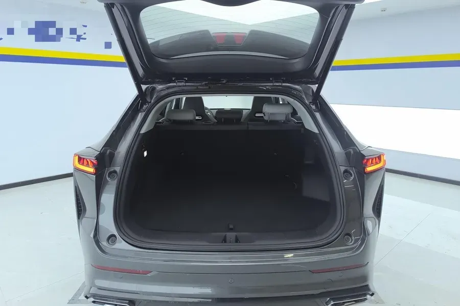 2024 ChangAn UNI-Z 1.5L 98HP L4 E-CVT PHEV 18.4KWH,autocango,china used car exporter,china ev exporter,chinese used car exporter,chinese used ev exporter