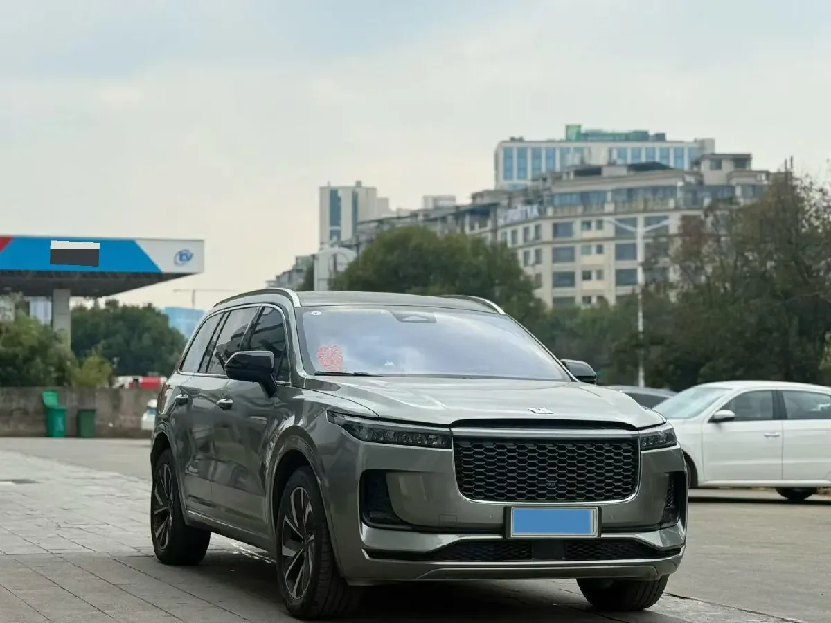 2021 Li ONE Range Extended 131HP REEV 40.5KWH,autocango,china used car exporter,china ev exporter,chinese used car exporter,chinese used ev exporter