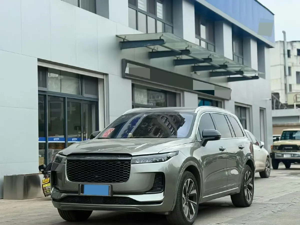 2021 Li ONE Range Extended 131HP REEV 40.5KWH,autocango,china used car exporter,china ev exporter,chinese used car exporter,chinese used ev exporter