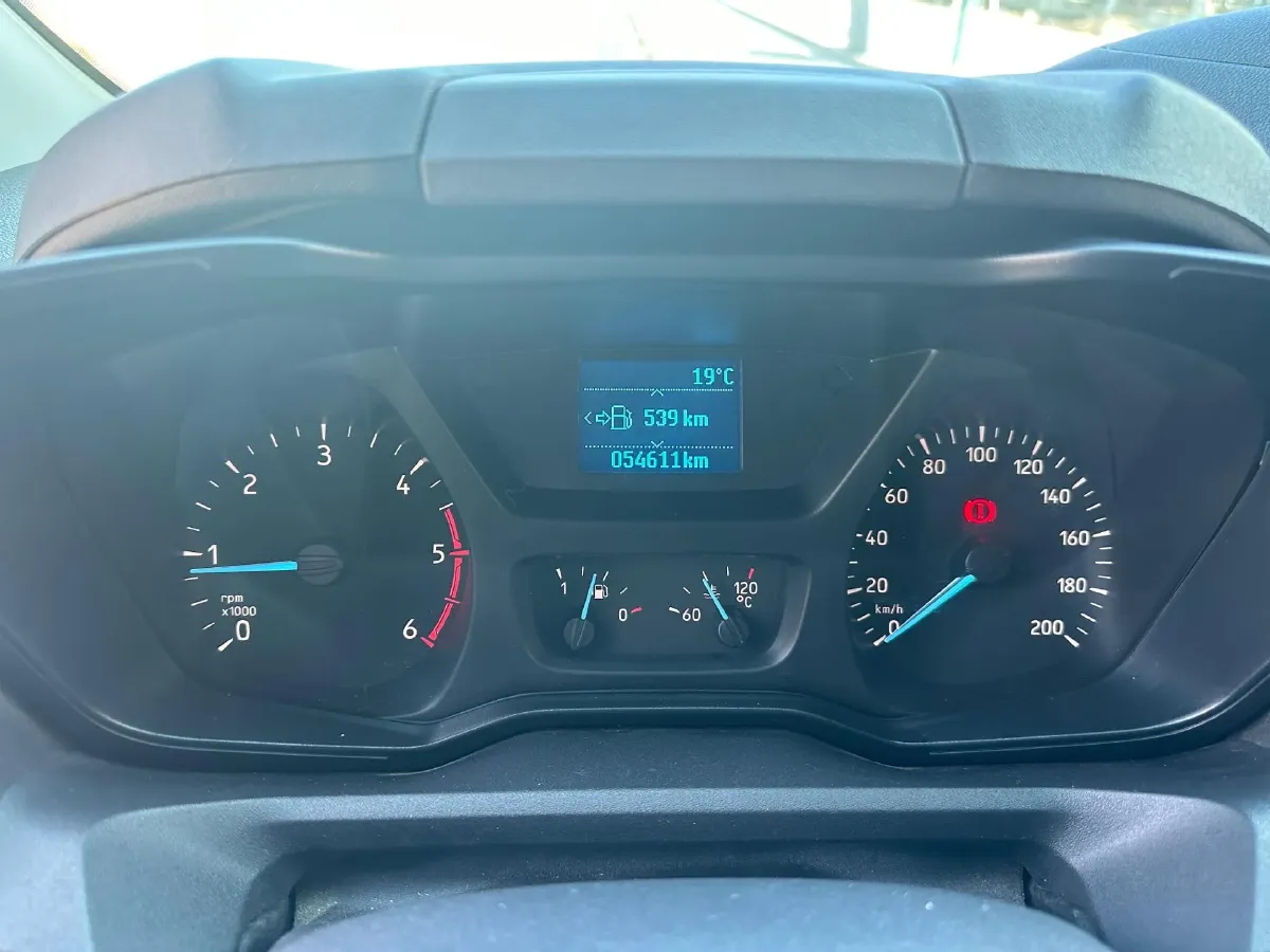 2020 Ford Transit 2.0T 121HP L4 5MT,autocango,china used car exporter,china ev exporter,chinese used car exporter,chinese used ev exporter