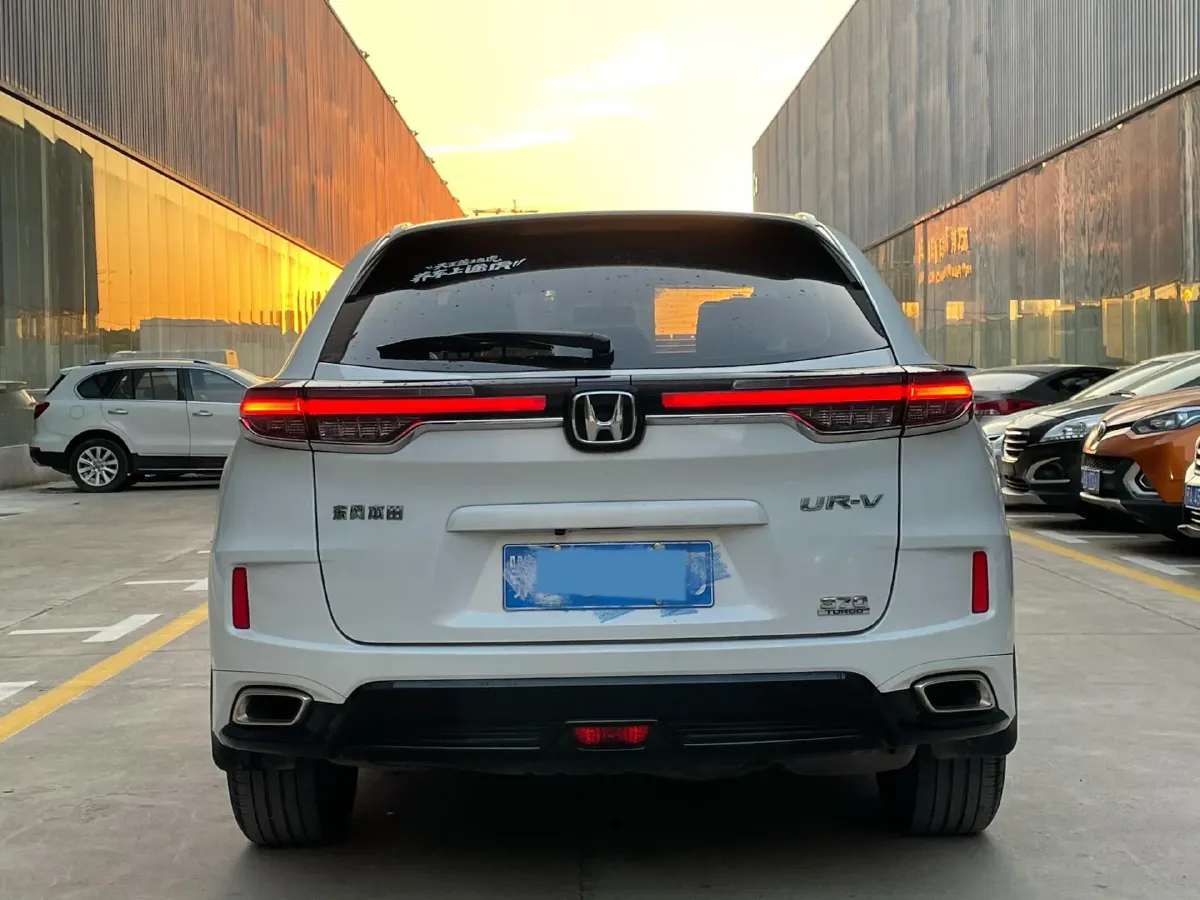 2020 Honda UR-V 2.0T 272HP L4 9AT,autocango,china used car exporter,china ev exporter,chinese used car exporter,chinese used ev exporter