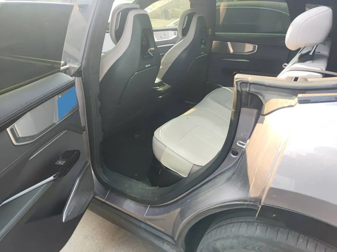 2023 HiPhi Y BEV 76.6KWH,autocango,china used car exporter,china ev exporter,chinese used car exporter,chinese used ev exporter