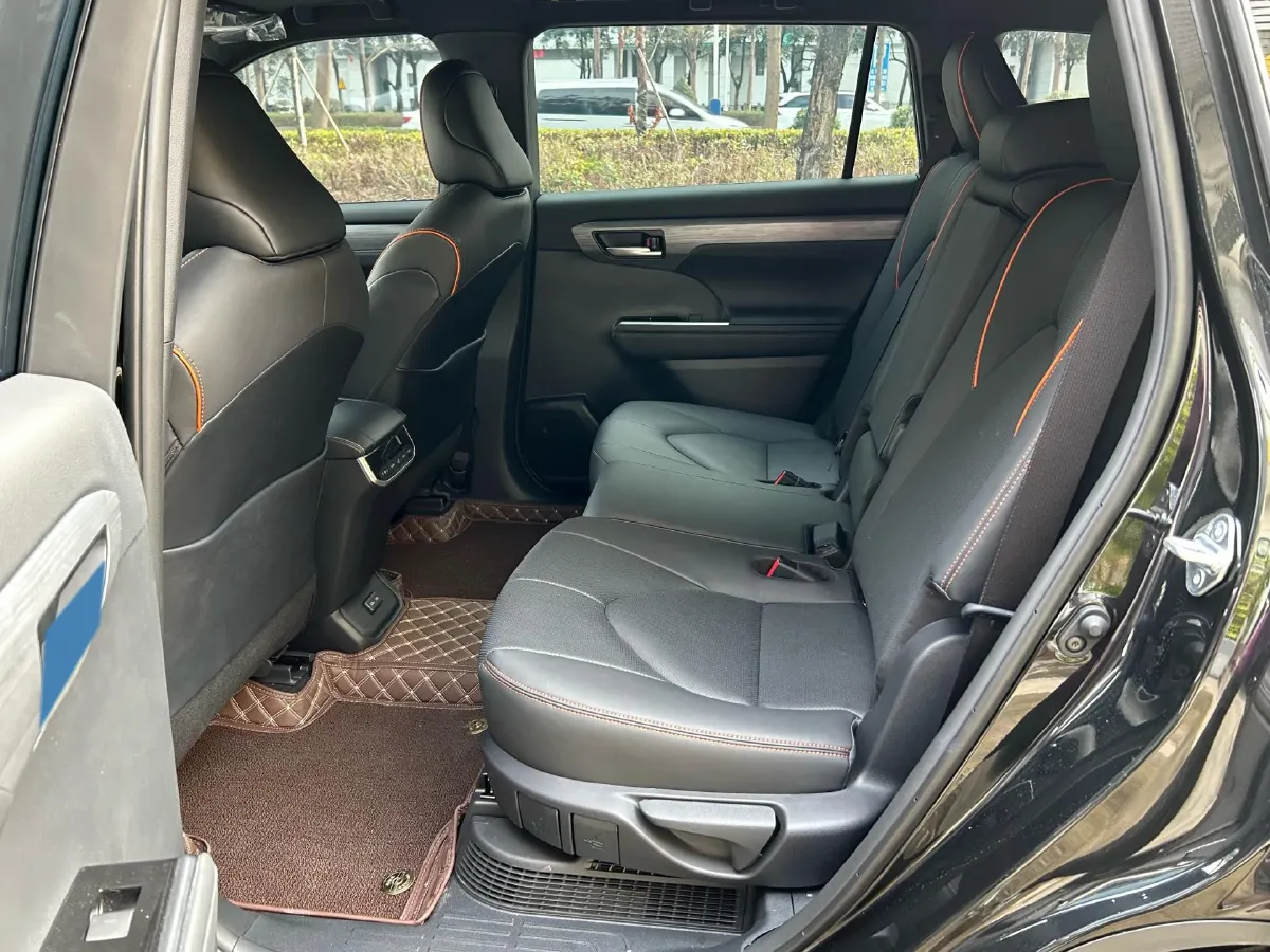 2024 Toyota Crown Kluger 2.5L 189HP L4 E-CVT Hybrid,autocango,china used car exporter,china ev exporter,chinese used car exporter,chinese used ev exporter