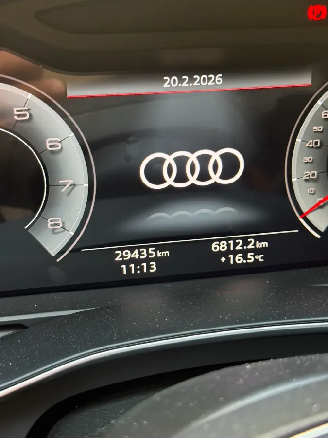 2024 Audi A7 2.0T 265HP L4 7DCT,autocango,china used car exporter,china ev exporter,chinese used car exporter,chinese used ev exporter