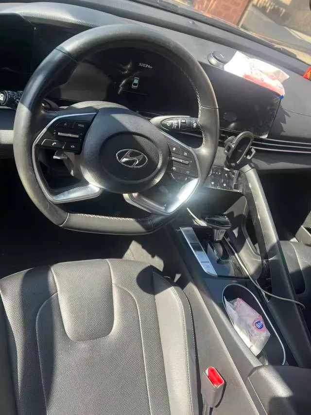 2021 Hyundai Elantra 1.5L 115HP L4 CVT,autocango,china used car exporter,china ev exporter,chinese used car exporter,chinese used ev exporter