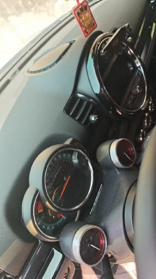 2019 MINI CLUBMAN 2.0T 192HP L4 7DCT,autocango,china used car exporter,china ev exporter,chinese used car exporter,chinese used ev exporter