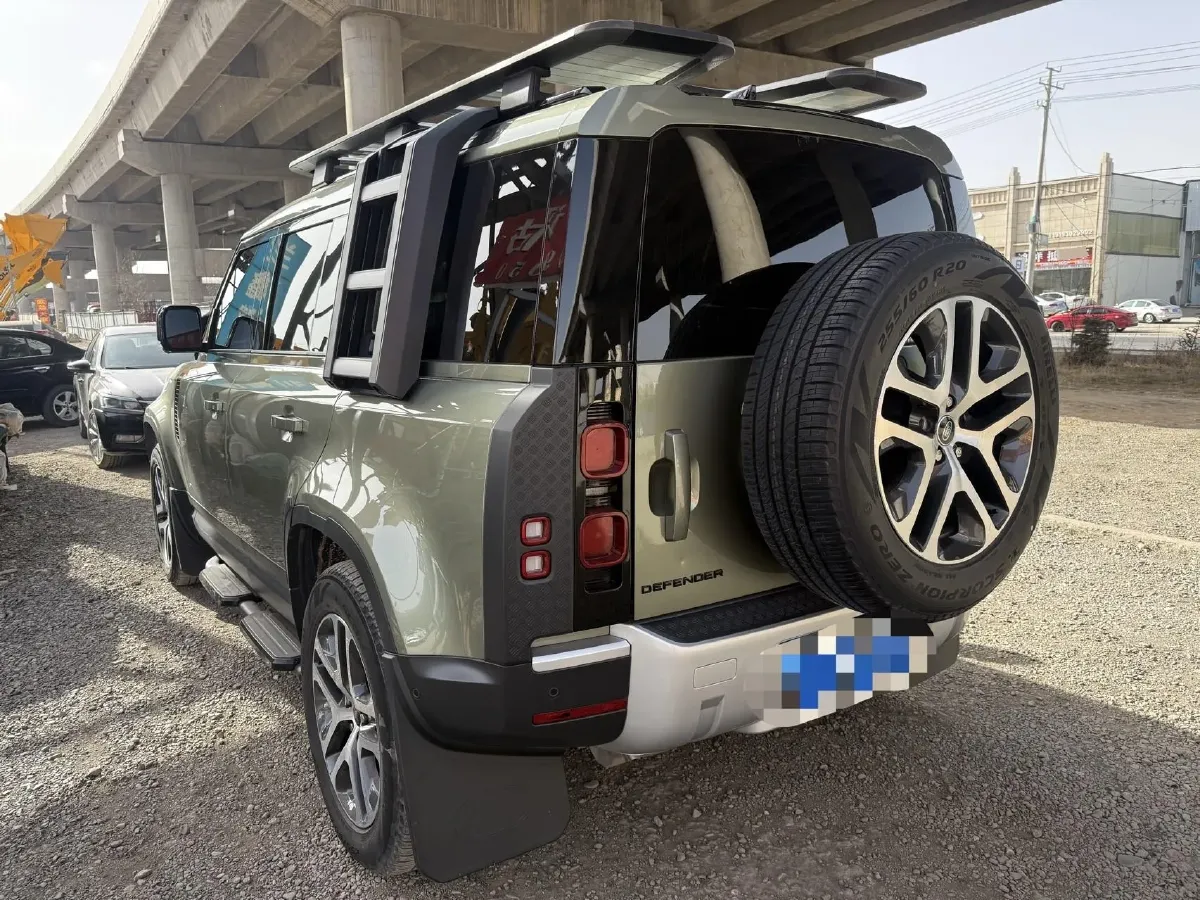 2023 Land Rover Defender 3.0T 400HP L6 8AT,autocango,china used car exporter,china ev exporter,chinese used car exporter,chinese used ev exporter
