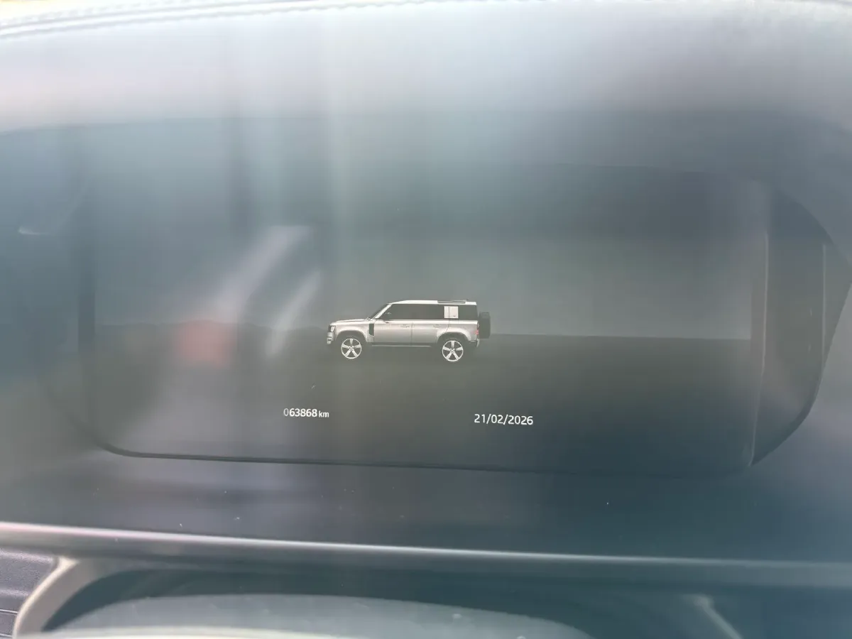 2023 Land Rover Defender 3.0T 400HP L6 8AT,autocango,china used car exporter,china ev exporter,chinese used car exporter,chinese used ev exporter