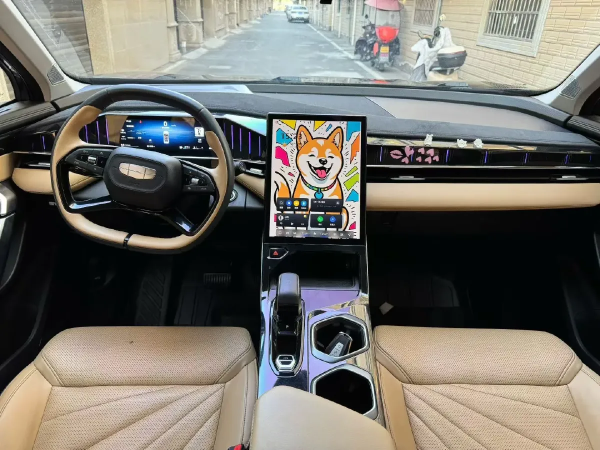 2023 Geely StarRay 2.0T 218HP L4 7DCT,autocango,china used car exporter,china ev exporter,chinese used car exporter,chinese used ev exporter