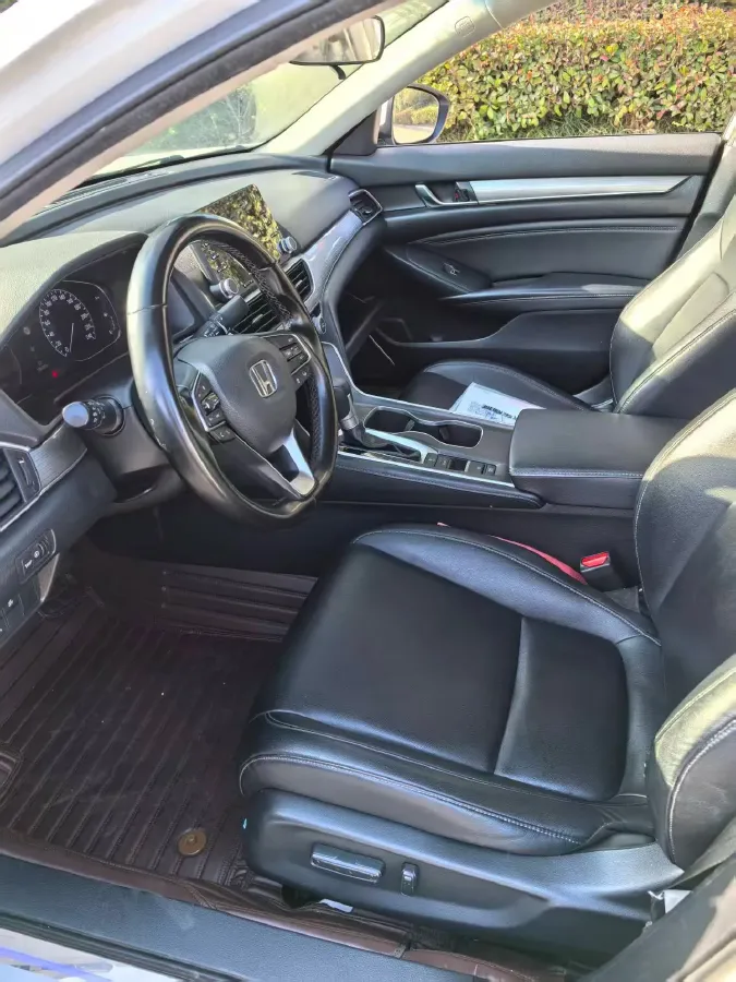 2021 Honda Accord 1.5T 194HP L4 CVT,autocango,china used car exporter,china ev exporter,chinese used car exporter,chinese used ev exporter