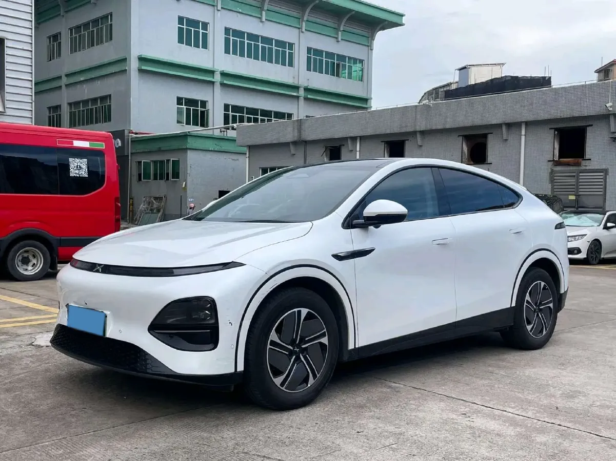 2023 Xpeng G6 BEV 66KWH,autocango,china used car exporter,china ev exporter,chinese used car exporter,chinese used ev exporter
