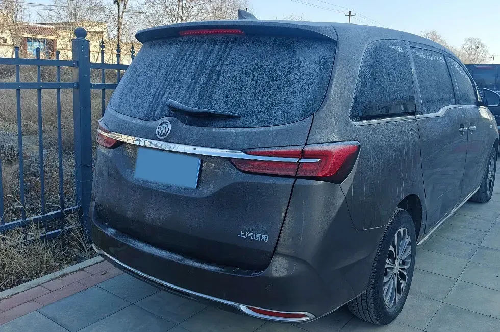 2022 Buick GL8 2.0T 237HP L4 9AT,autocango,china used car exporter,china ev exporter,chinese used car exporter,chinese used ev exporter