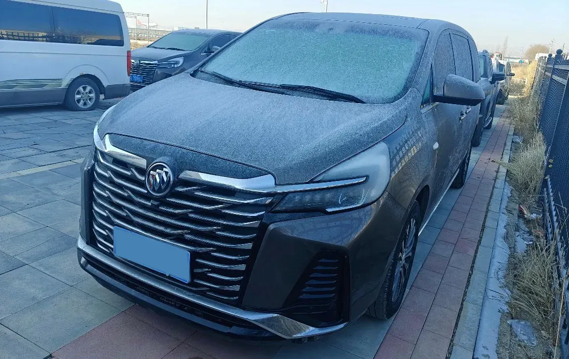 2022 Buick GL8 2.0T 237HP L4 9AT,autocango,china used car exporter,china ev exporter,chinese used car exporter,chinese used ev exporter