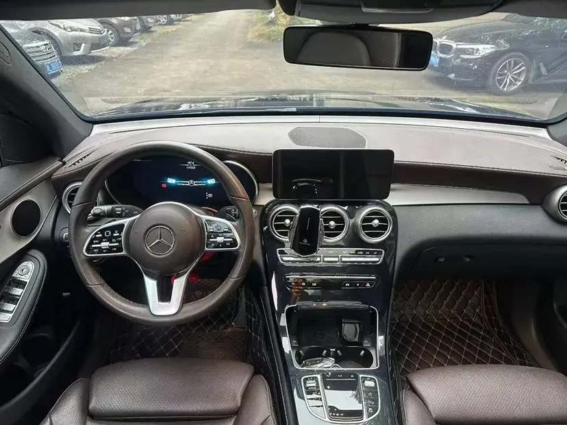 2020 Mercedes-Benz GLC Class 2.0T 197HP L4 9AT,autocango,china used car exporter,china ev exporter,chinese used car exporter,chinese used ev exporter