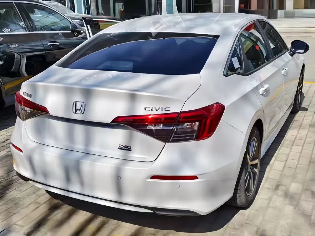 2023 Honda Civic 1.5T 182HP L4 CVT,autocango,china used car exporter,china ev exporter,chinese used car exporter,chinese used ev exporter