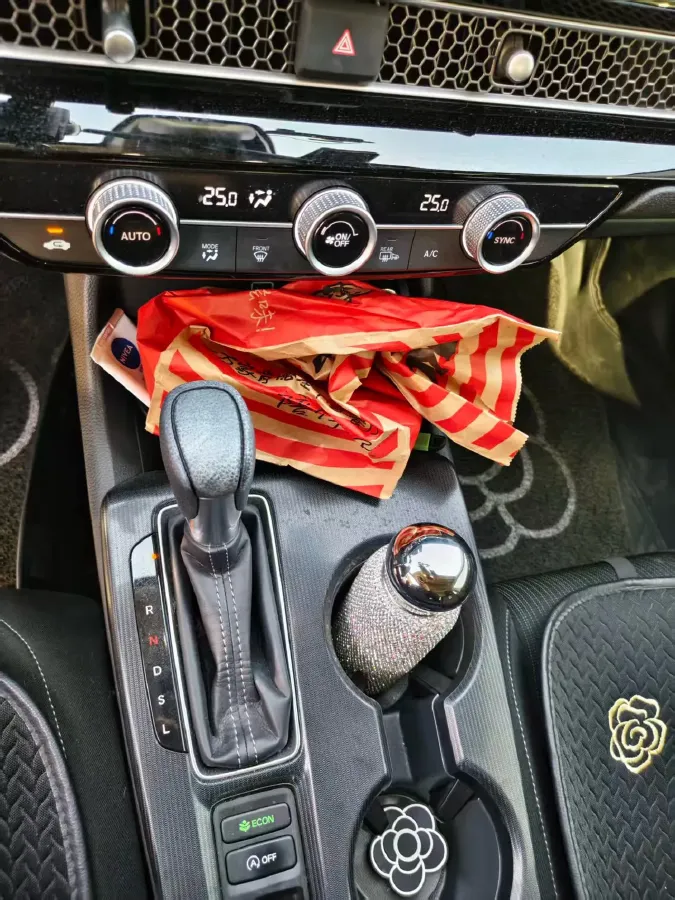 2023 Honda Civic 1.5T 182HP L4 CVT,autocango,china used car exporter,china ev exporter,chinese used car exporter,chinese used ev exporter