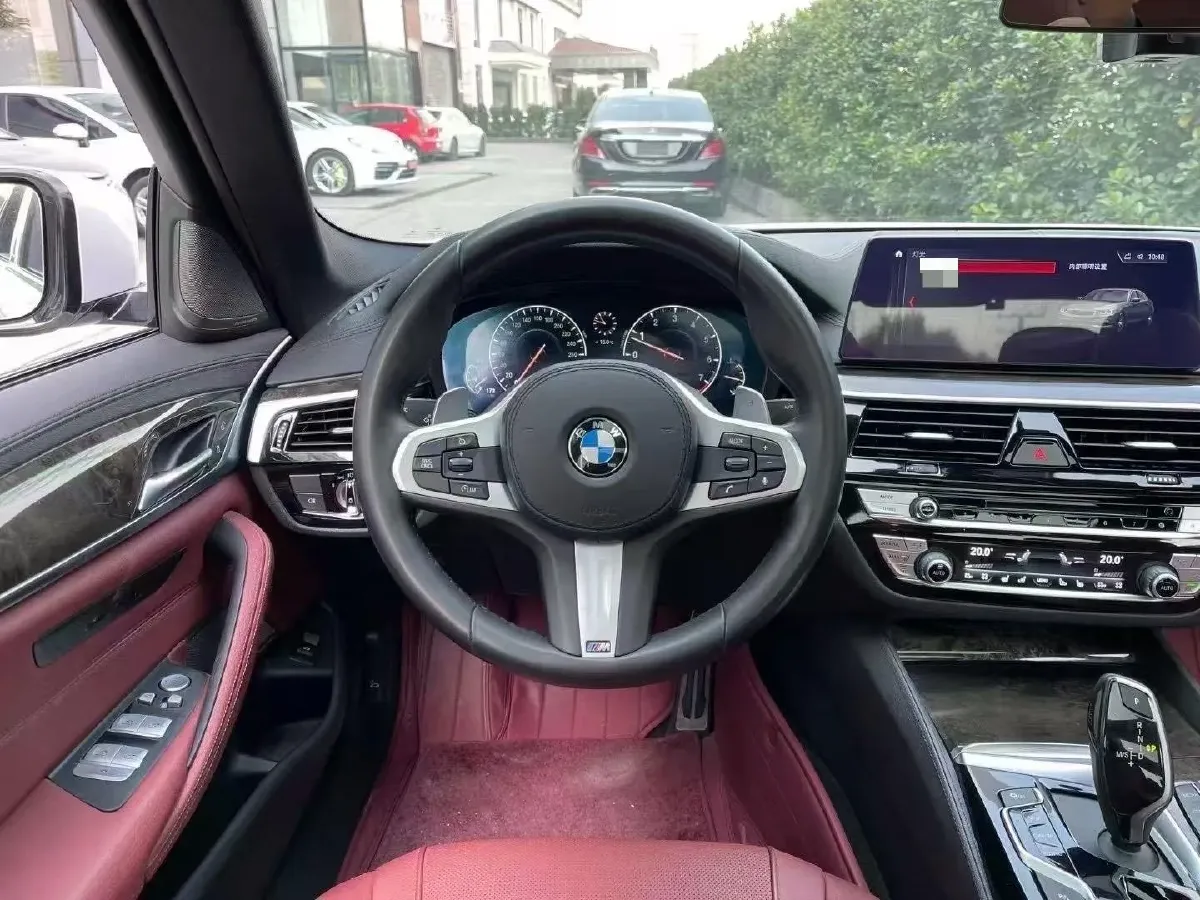 2020 BMW 5 Series 2.0T 252HP L4 8AT,autocango,china used car exporter,china ev exporter,chinese used car exporter,chinese used ev exporter