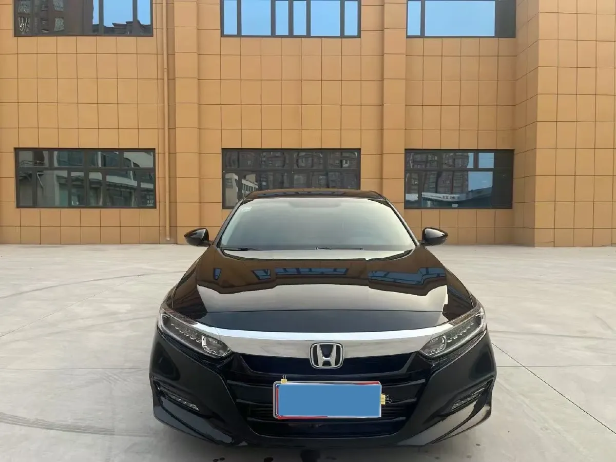 2022 Honda Accord 1.5T 194HP L4 CVT,autocango,china used car exporter,china ev exporter,chinese used car exporter,chinese used ev exporter