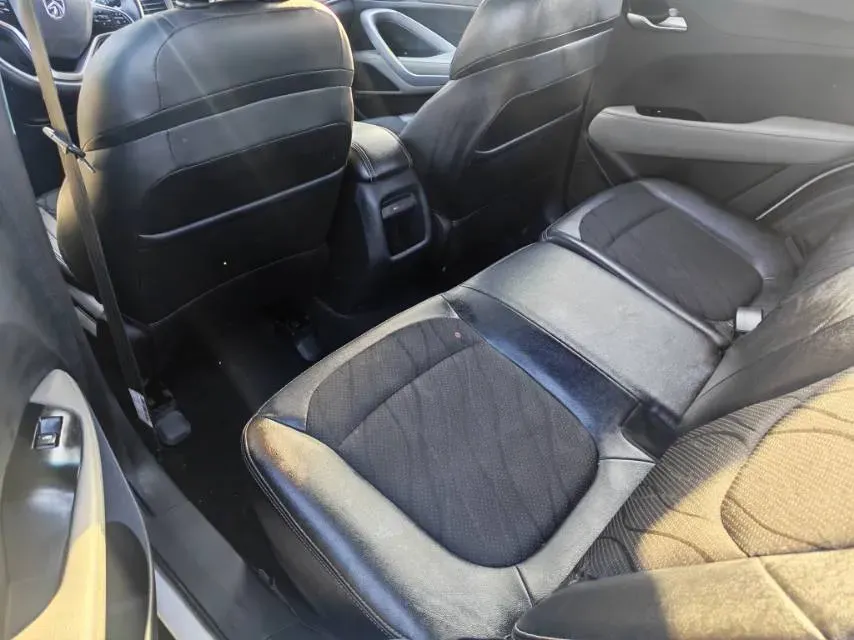 2017 BaoJun 510 1.5L 112HP L4 6MT,autocango,china used car exporter,china ev exporter,chinese used car exporter,chinese used ev exporter