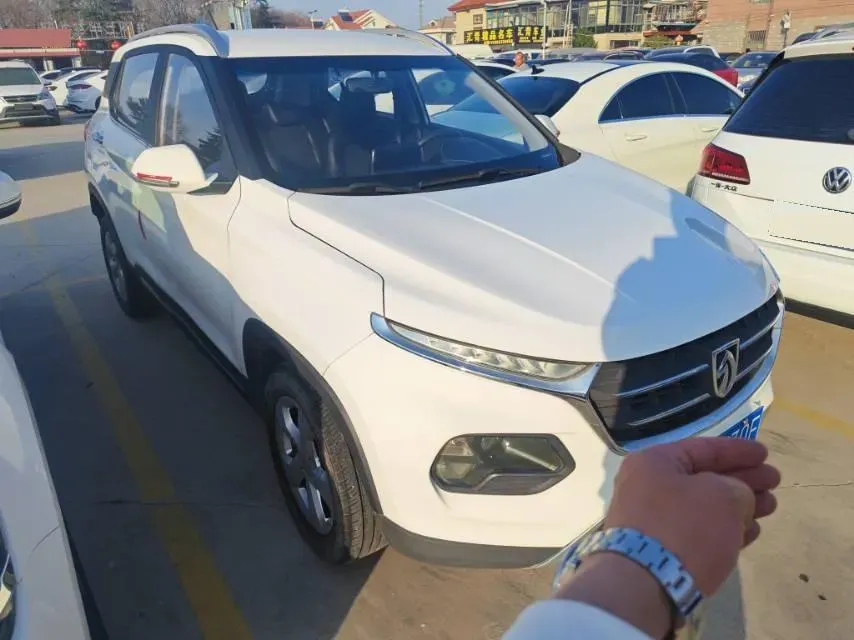 2017 BaoJun 510 1.5L 112HP L4 6MT,autocango,china used car exporter,china ev exporter,chinese used car exporter,chinese used ev exporter