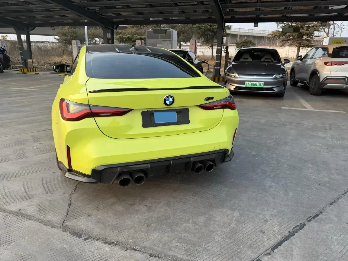 2021 BMW M4 3.0T 510HP L6 8AT,autocango,china used car exporter,china ev exporter,chinese used car exporter,chinese used ev exporter