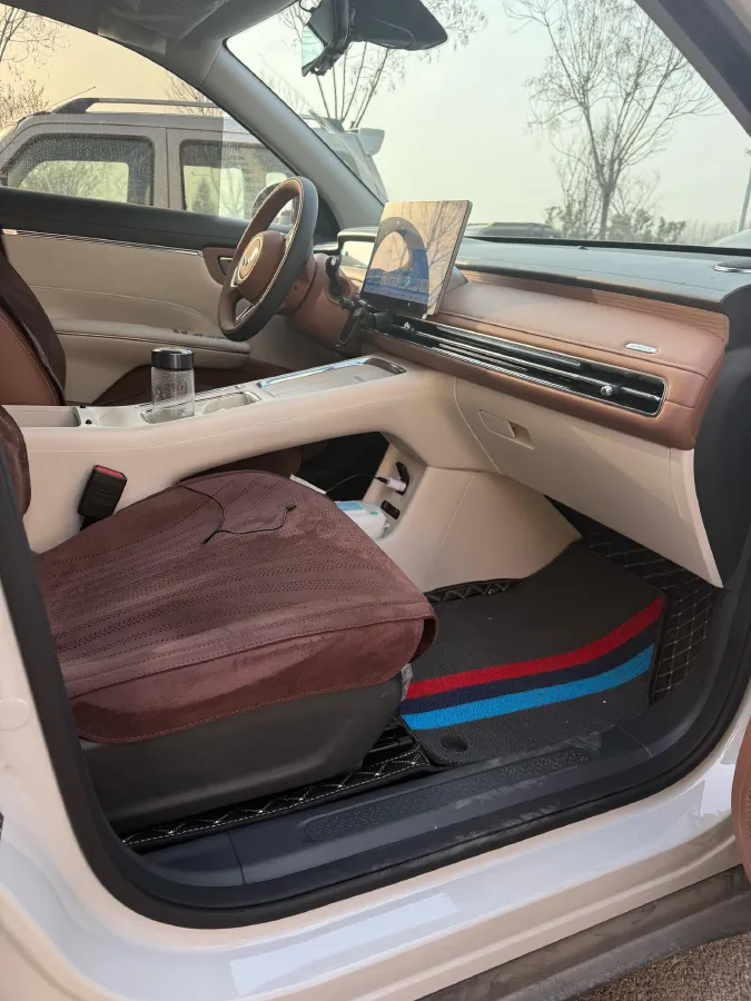 2025 WuLing HongGuang New Energy REEV 99HP REEV,autocango,china used car exporter,china ev exporter,chinese used car exporter,chinese used ev exporter