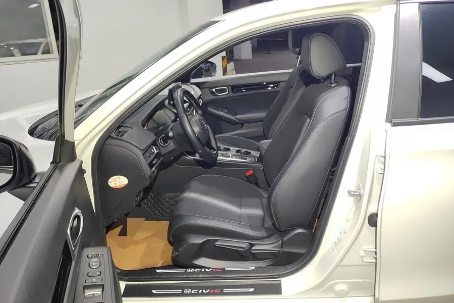 2022 Honda Civic 1.5T 182HP L4 CVT,autocango,china used car exporter,china ev exporter,chinese used car exporter,chinese used ev exporter