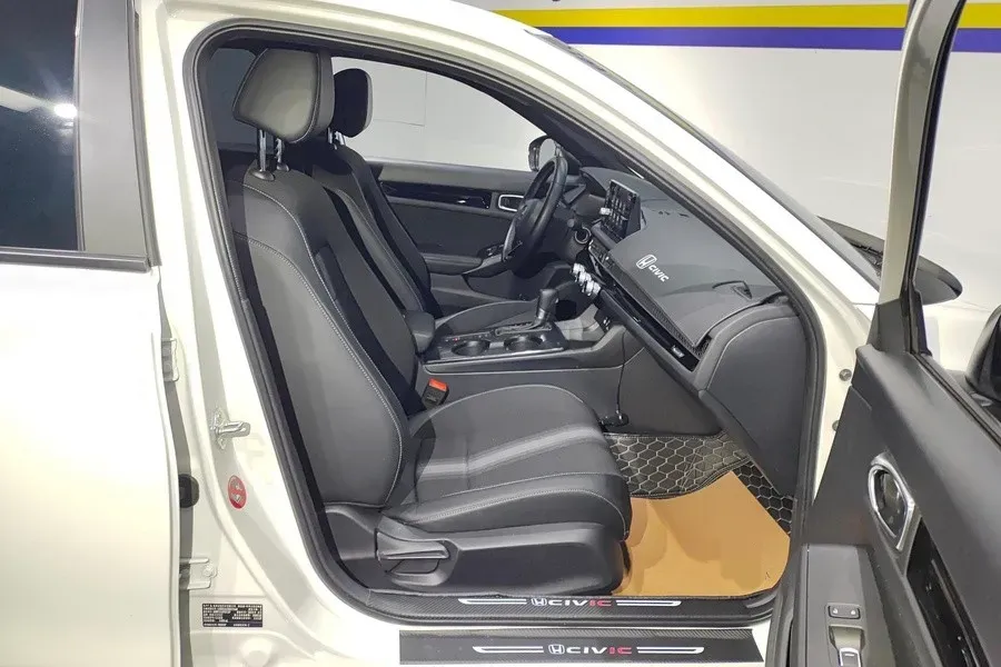 2022 Honda Civic 1.5T 182HP L4 CVT,autocango,china used car exporter,china ev exporter,chinese used car exporter,chinese used ev exporter