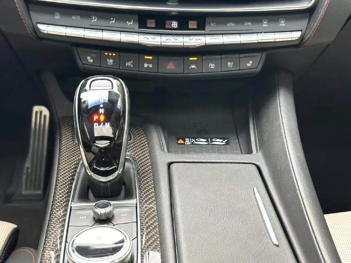 2021 Cadillac CT5 2.0T 237HP L4 10AT,autocango,china used car exporter,china ev exporter,chinese used car exporter,chinese used ev exporter