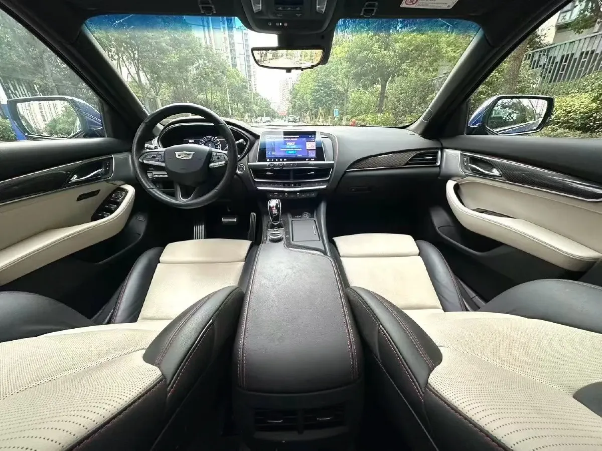 2021 Cadillac CT5 2.0T 237HP L4 10AT,autocango,china used car exporter,china ev exporter,chinese used car exporter,chinese used ev exporter