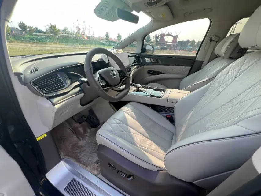 2022 Denza D9 1.5T 139HP L4 E-CVT PHEV 40.06KWH,autocango,china used car exporter,china ev exporter,chinese used car exporter,chinese used ev exporter