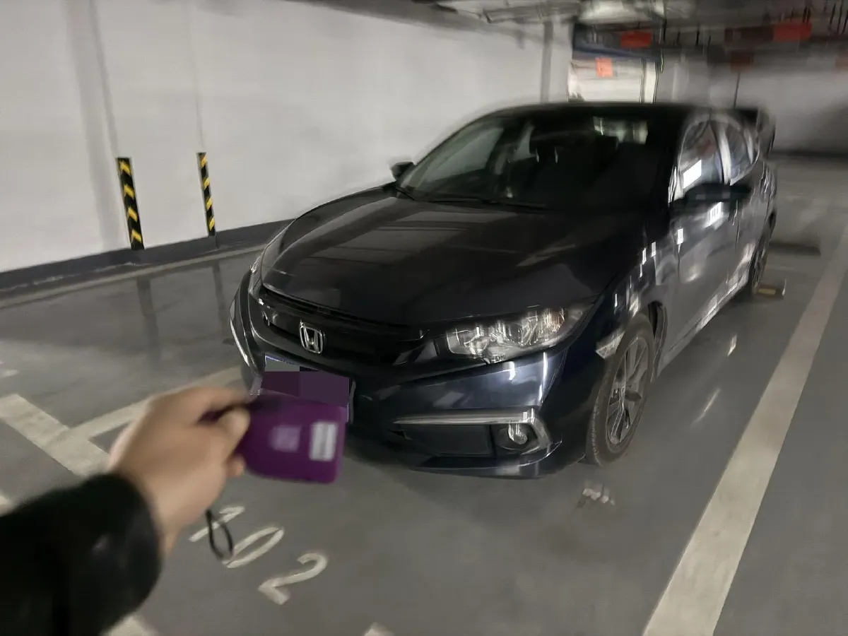 2019 Honda Civic 1.5T 177HP L4 CVT,autocango,china used car exporter,china ev exporter,chinese used car exporter,chinese used ev exporter