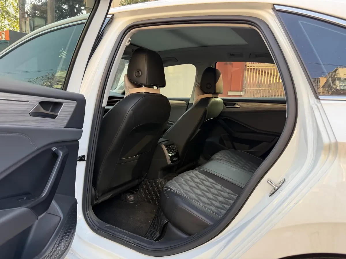 2023 Volkswagen Sagitar 1.4T 150HP L4 7DCT,autocango,china used car exporter,china ev exporter,chinese used car exporter,chinese used ev exporter