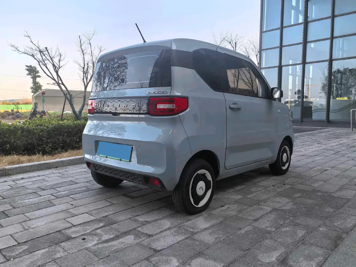 2022 WuLing HongGuang MINI EV BEV 9KWH,autocango,china used car exporter,china ev exporter,chinese used car exporter,chinese used ev exporter