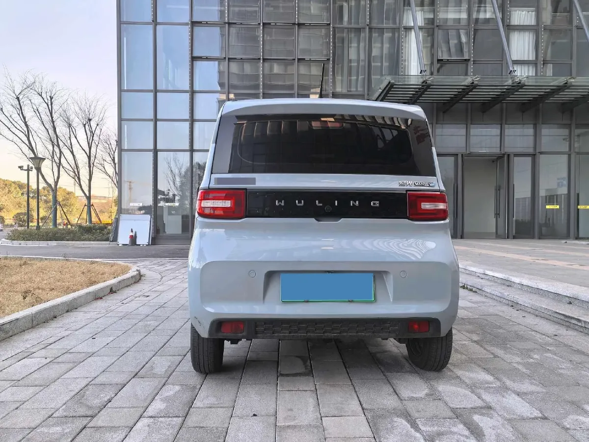 2022 WuLing HongGuang MINI EV BEV 9KWH,autocango,china used car exporter,china ev exporter,chinese used car exporter,chinese used ev exporter