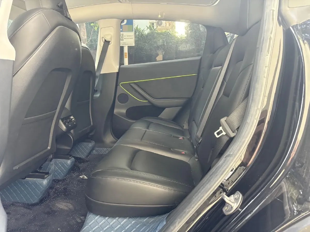 2022 Tesla Model Y BEV 60KWH,autocango,china used car exporter,china ev exporter,chinese used car exporter,chinese used ev exporter