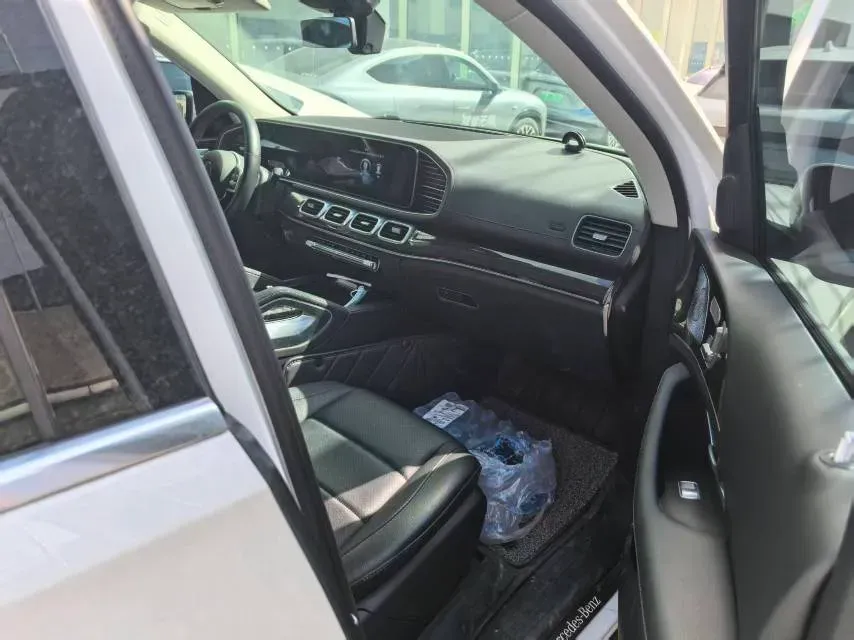2021 Mercedes-Benz GLE Class 2.0T 258HP L4 9AT,autocango,china used car exporter,china ev exporter,chinese used car exporter,chinese used ev exporter