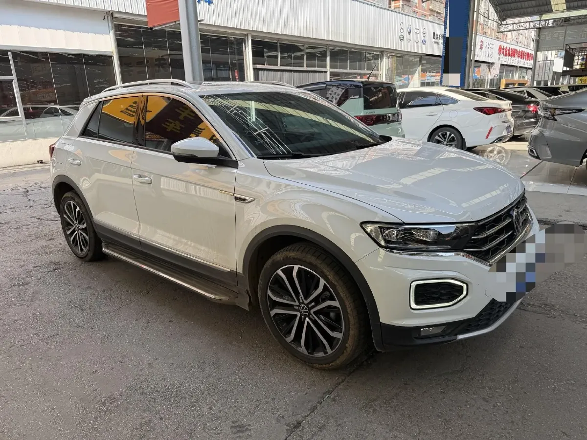 2021 Volkswagen T-Roc 1.4T 150HP L4 7DCT,autocango,china used car exporter,china ev exporter,chinese used car exporter,chinese used ev exporter