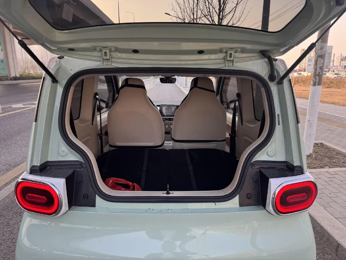 2024 WuLing HongGuang MINI EV BEV 17.3KWH,autocango,china used car exporter,china ev exporter,chinese used car exporter,chinese used ev exporter