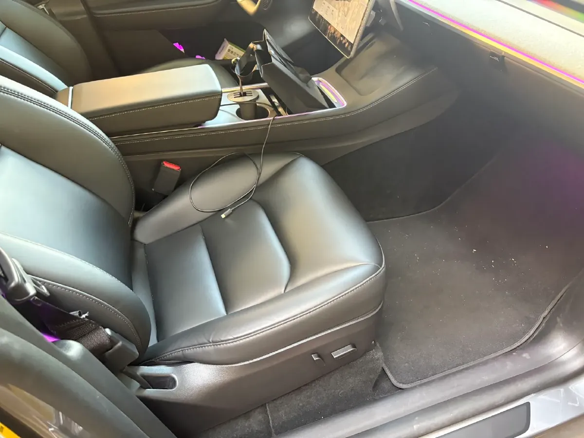 2024 Tesla Model Y BEV 78.4KWH,autocango,china used car exporter,china ev exporter,chinese used car exporter,chinese used ev exporter