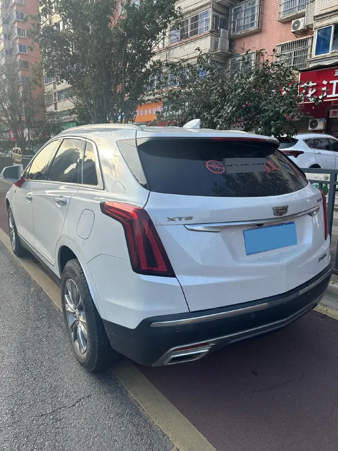 2022 Cadillac XT5 2.0T 237HP L4 9AT,autocango,china used car exporter,china ev exporter,chinese used car exporter,chinese used ev exporter