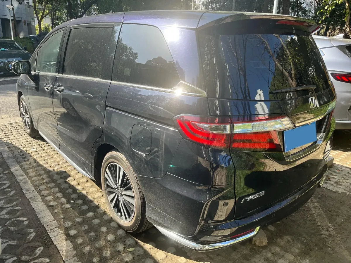 2021 Honda Odyssey 2.0L 146HP L4 E-CVT Hybrid,autocango,china used car exporter,china ev exporter,chinese used car exporter,chinese used ev exporter