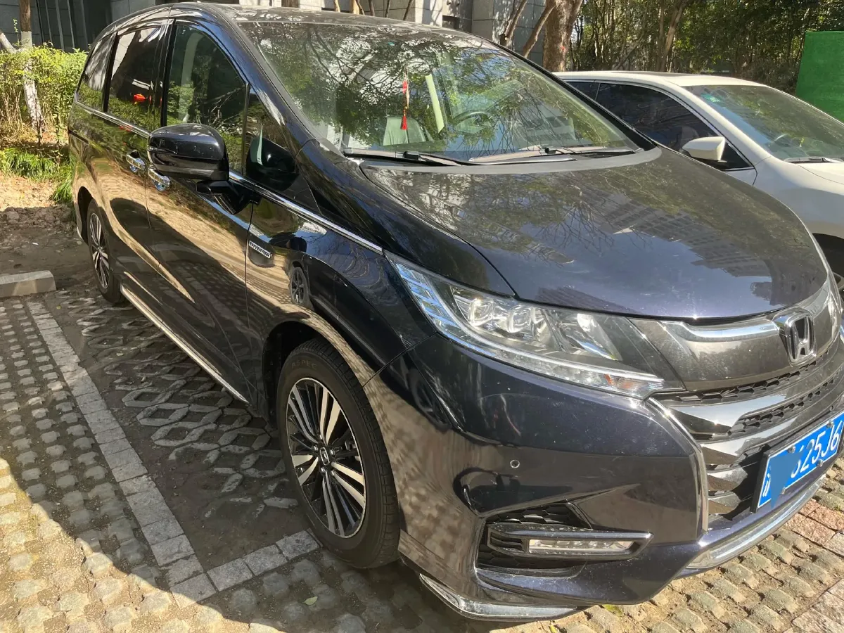 2021 Honda Odyssey 2.0L 146HP L4 E-CVT Hybrid,autocango,china used car exporter,china ev exporter,chinese used car exporter,chinese used ev exporter