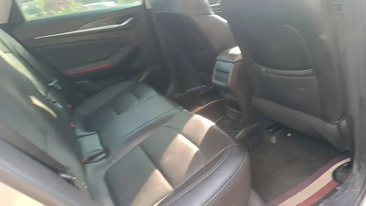 2020 ChangAn Eado 1.6L 128HP L4 5MT,autocango,china used car exporter,china ev exporter,chinese used car exporter,chinese used ev exporter